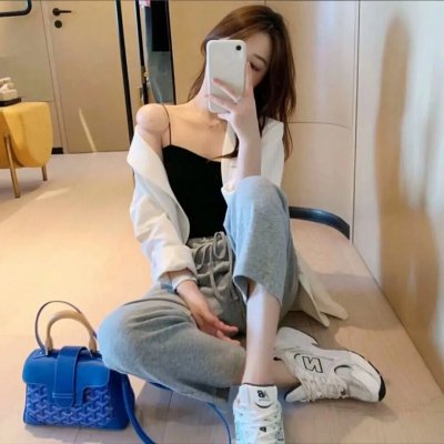 女兵报到